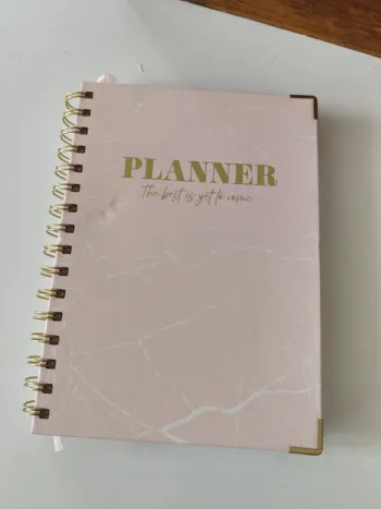 Carnet agenda planner sans date jamais servi