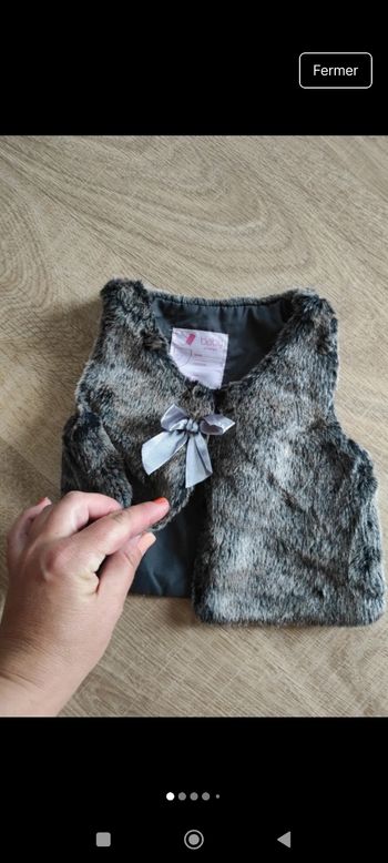 Gilet comme neuf sans manches fille 24 mois