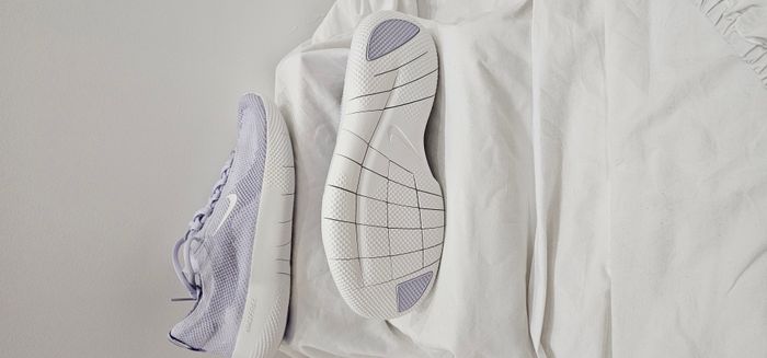 Baskets femme Nike Free 2025 taille 44.5 - photo numéro 2