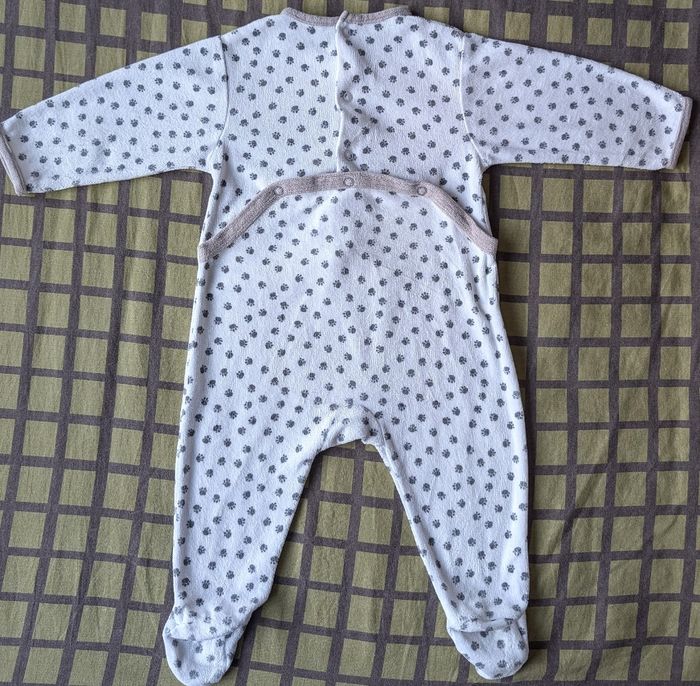 3 Pyjamas 9 mois - photo numéro 7