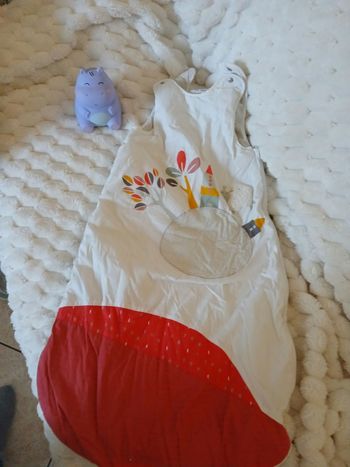 Gigoteuse vert baudet