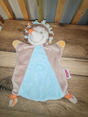 Hérisson nattou Gaston marionnette 