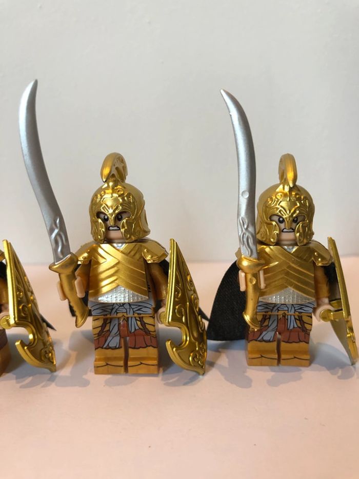 Figurine type lego 4soldats elfes. le seigneur des anneaux - photo numéro 2