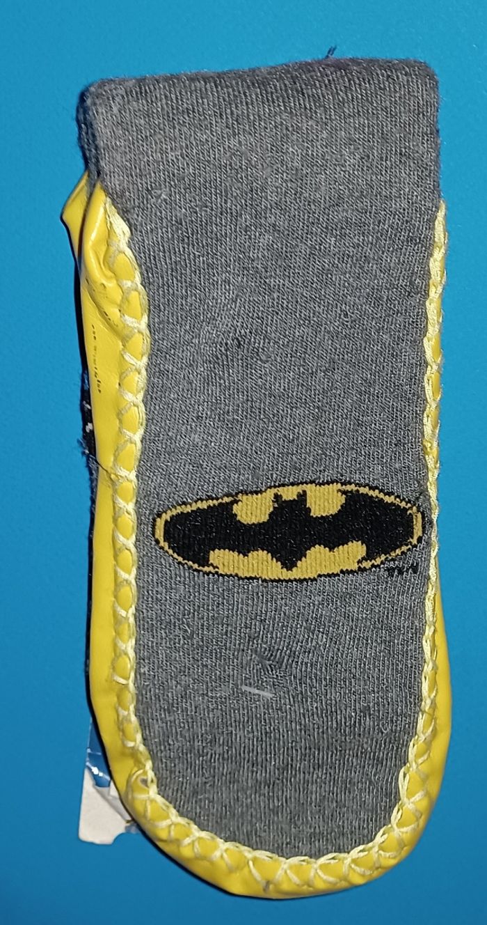 Chaussons hiver 34/35  batman - photo numéro 3