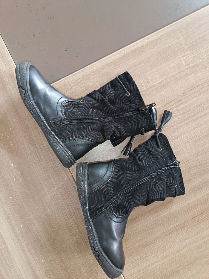 Bottines taille 24 - photo numéro 3