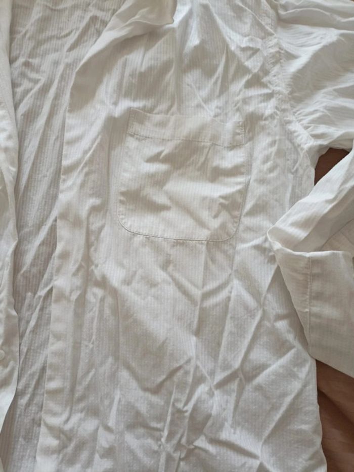 Jolie chemise blanche - photo numéro 5