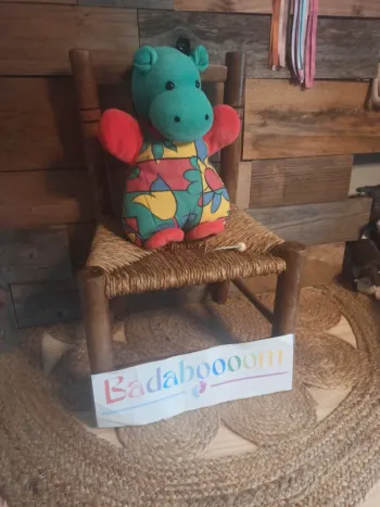 Peluche hippopotame vintage boîte à musique tbe