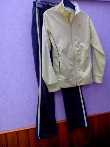 Ensemble de sport T.10 ans