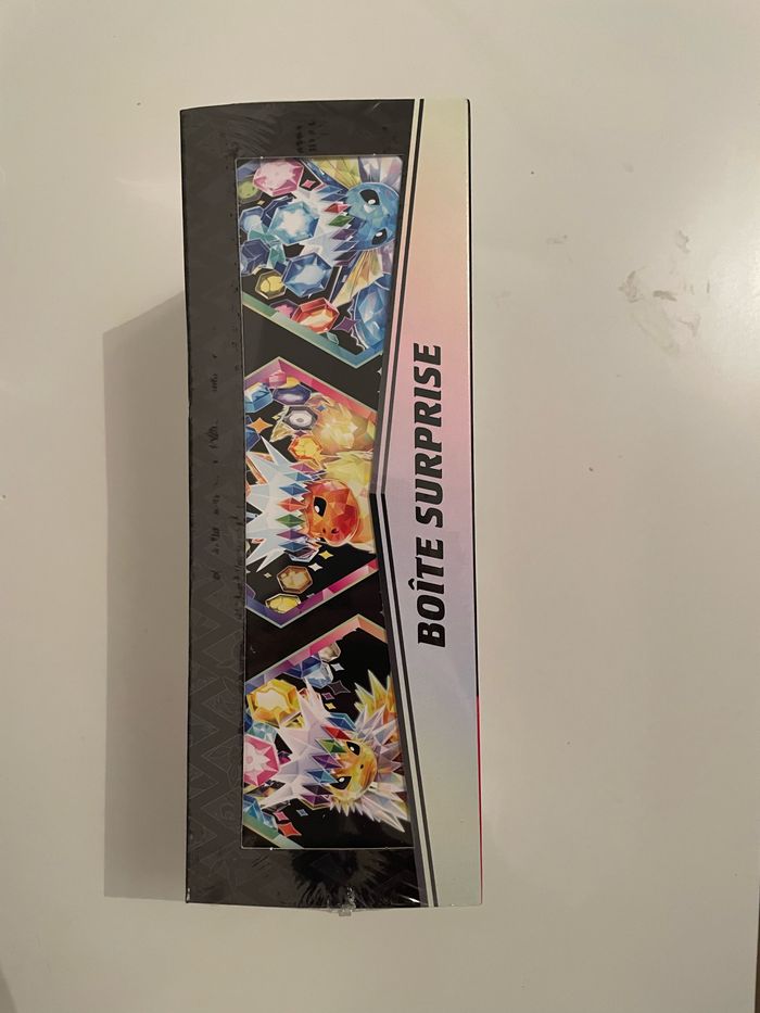 Coffret Surprise 8.5 Évolutions Prismatiques - photo numéro 2