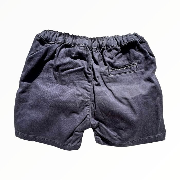 Short marine Tartine et Chocolat 1 an TBE (17€) - photo numéro 2