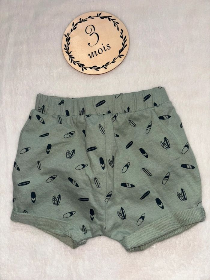 Short Kiabi 3 mois