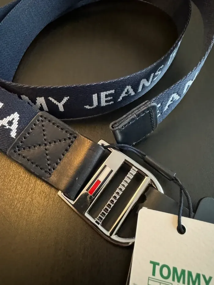 Ceinture Tommy Jeans bleu marine taille 85 cm - photo numéro 2