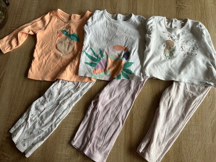 Lot de 3 pyjamas 18mois