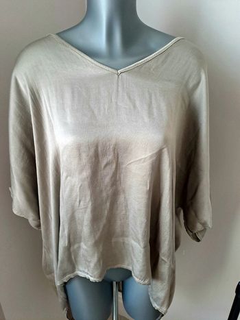Blouse satinée