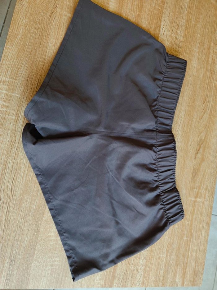 Short  Tribord - photo numéro 2