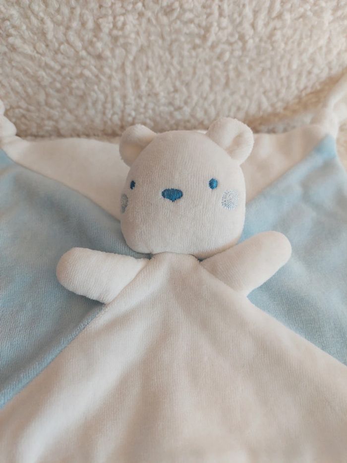 Ido - doudou ours blanc et bleu - photo numéro 2