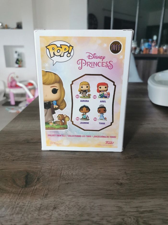 Funko pop disney princess 1011 aurore la belle au bois dormant - photo numéro 4