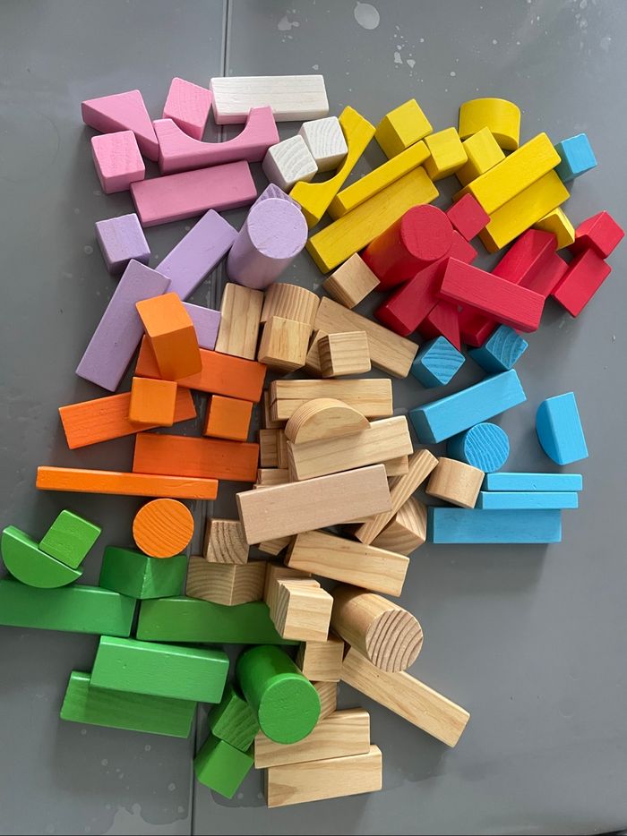 Baril de Jeu de construction Maxi Toys pièces en bois colorées - photo numéro 10