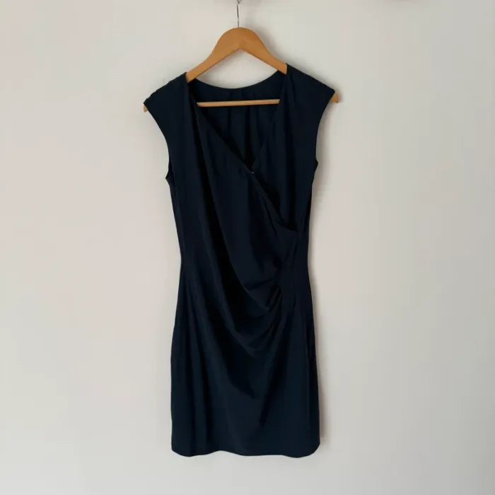 Robe XO bleu marine taille 40 - photo numéro 3