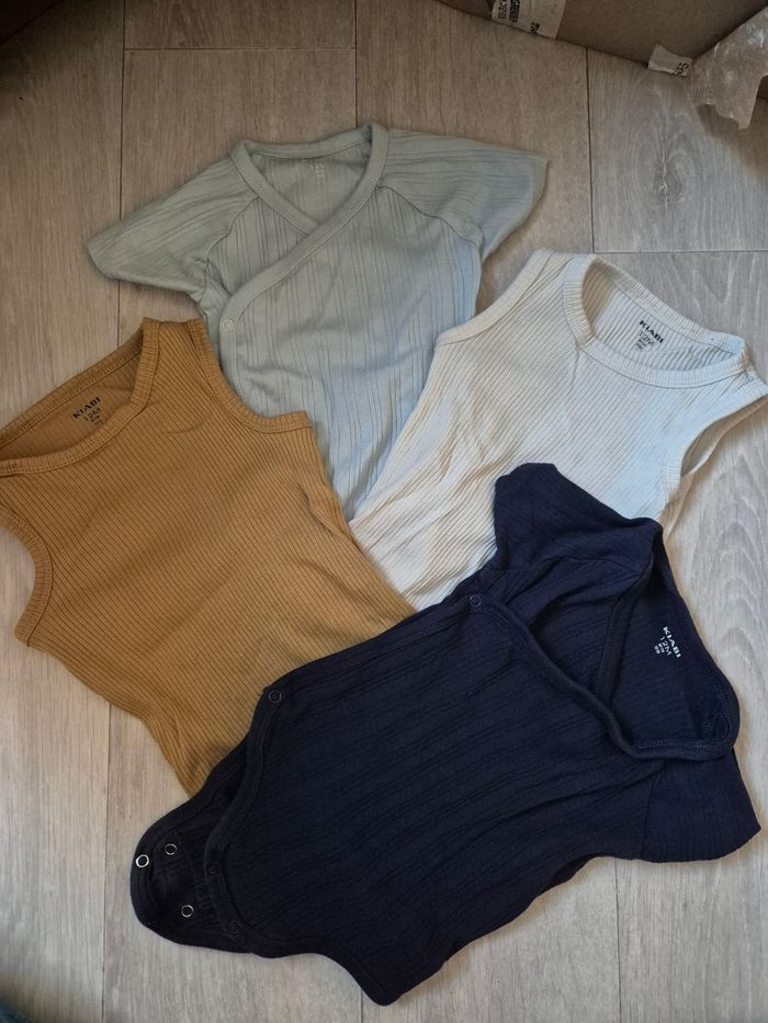 Lot 12 mois garçon - photo numéro 8