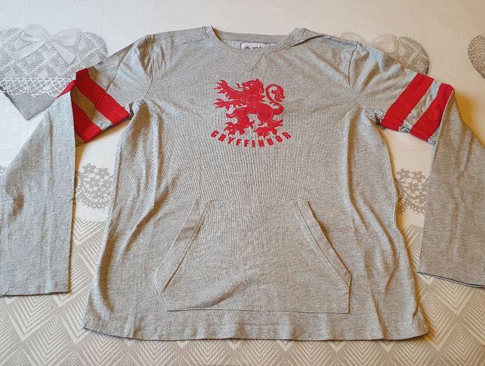 Tee shirt harry potter de taille 14ans