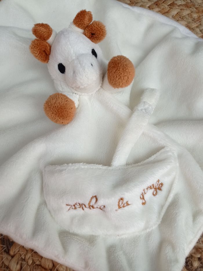 Doudou girafe neuf - photo numéro 2