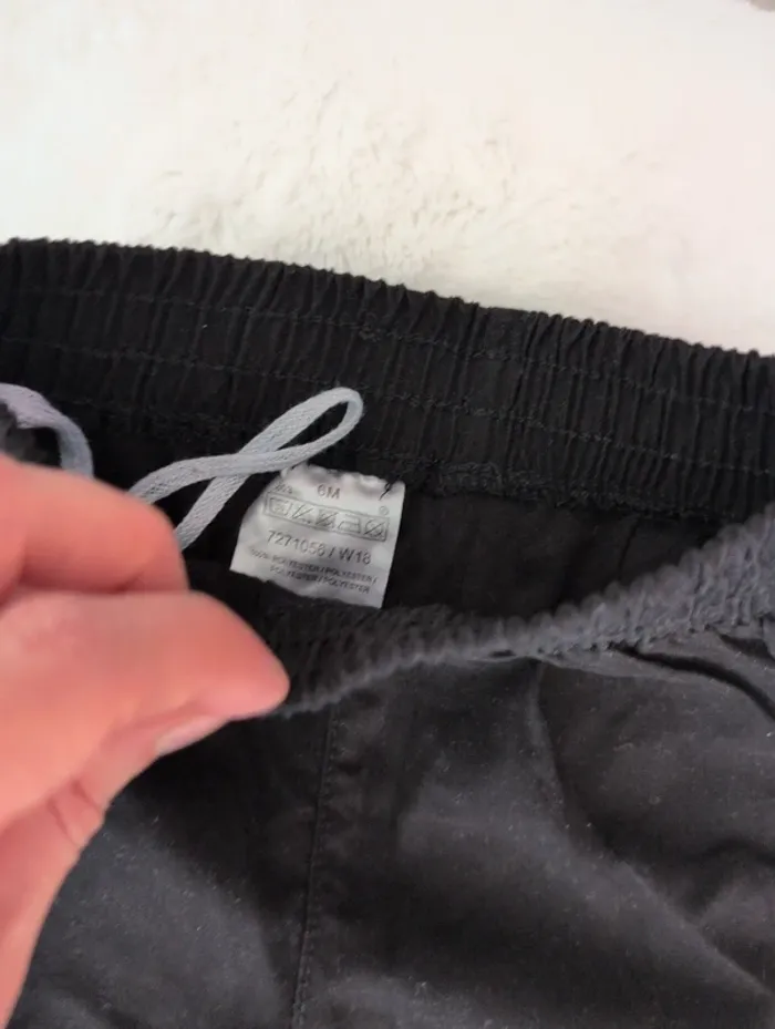 Pantalon noir 6 mois - photo numéro 2