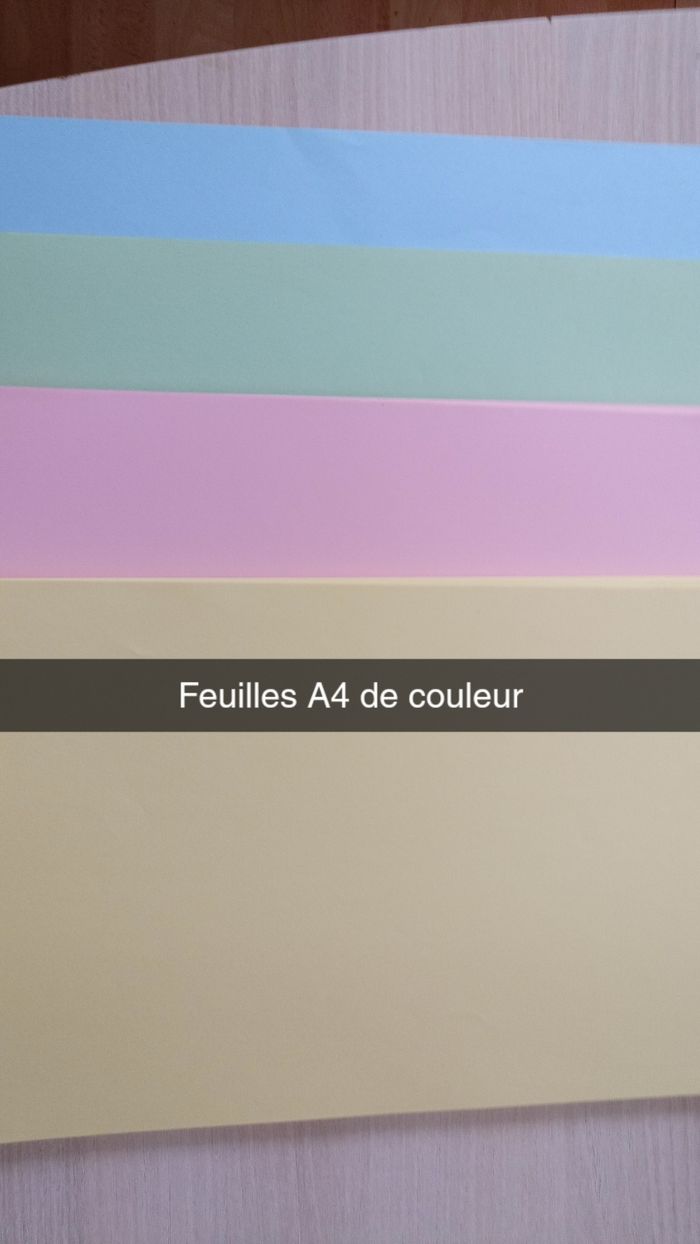 Gros lot d'affaires scolaires - photo numéro 5