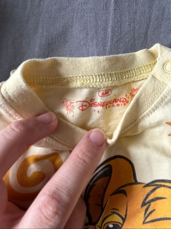 Tee shirt Simba 6 mois - photo numéro 3