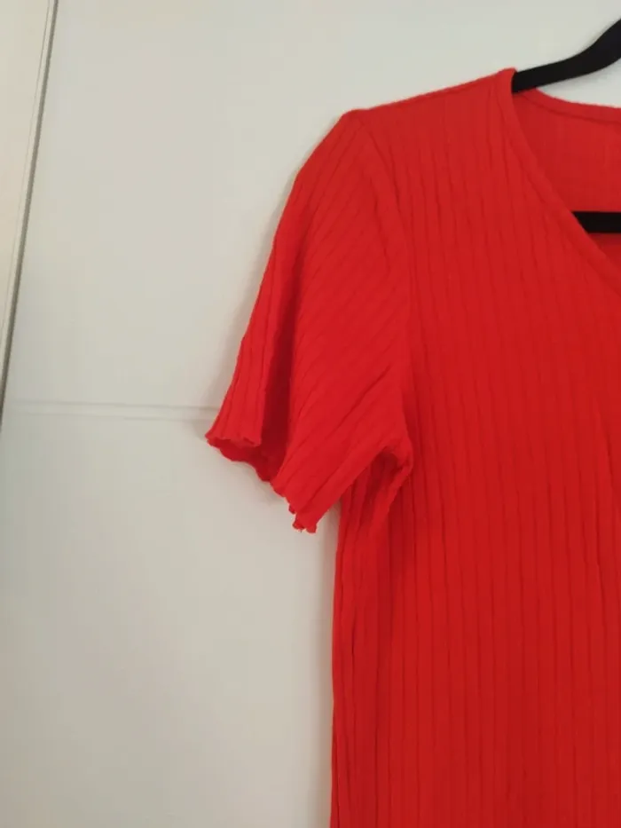 Tee-shirt rouge "JDY" taille M - photo numéro 5