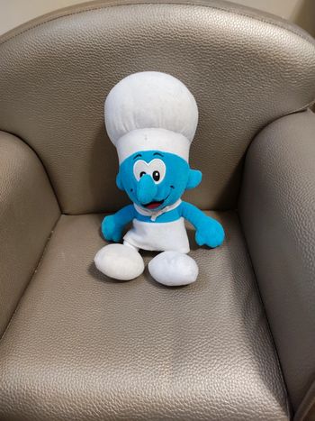 peluche schtroumpf cuisinier