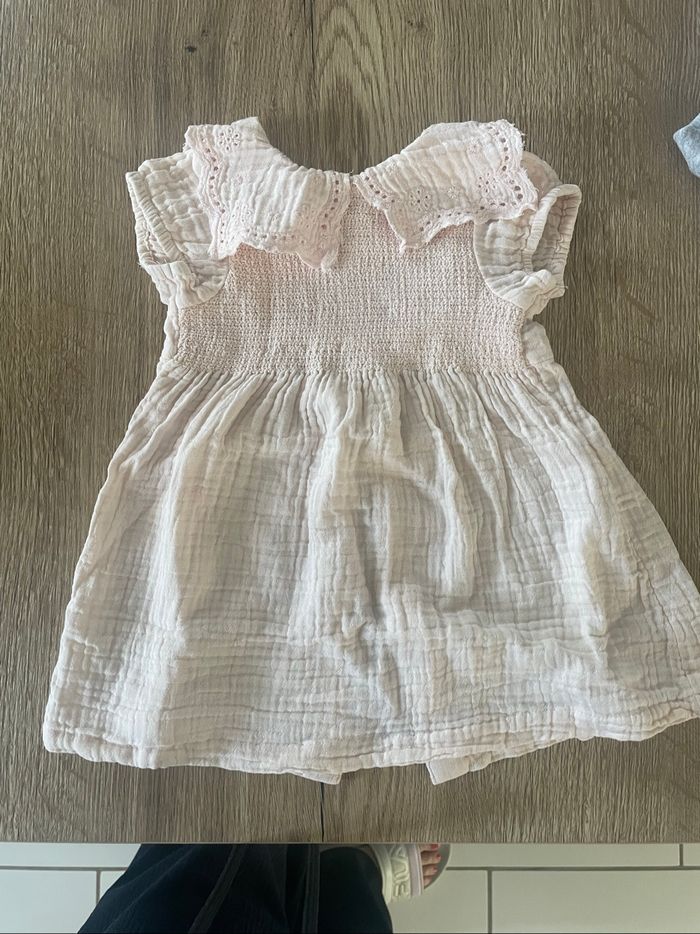 Lots vêtements 9 mois fille - photo numéro 5