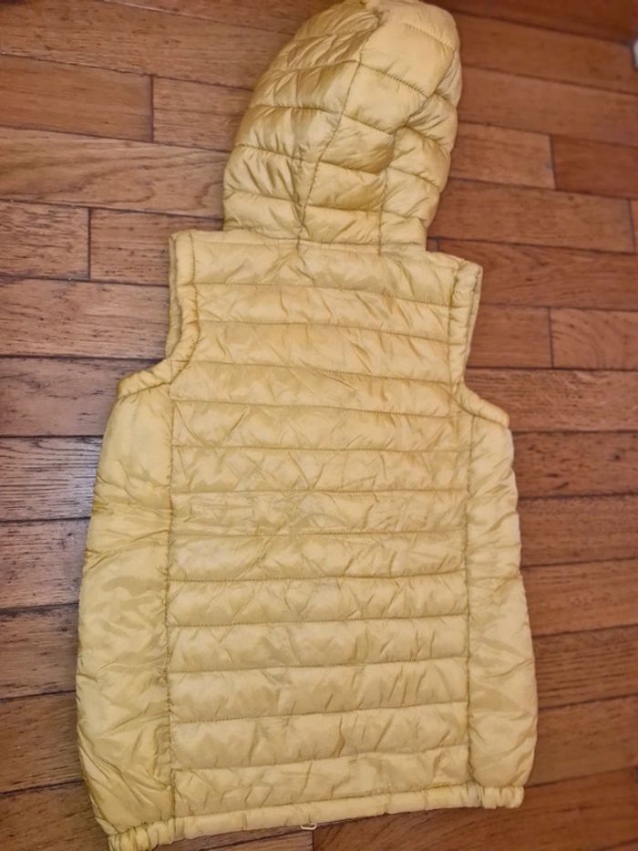 Doudoune sans manche okaidi jaune taille 10 ans - photo numéro 3