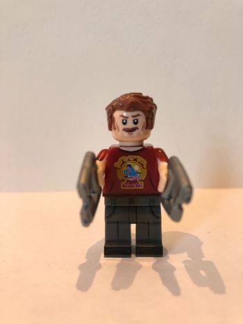 Figurine type lego Star Lord. Les gardiens de la galaxie Marvel