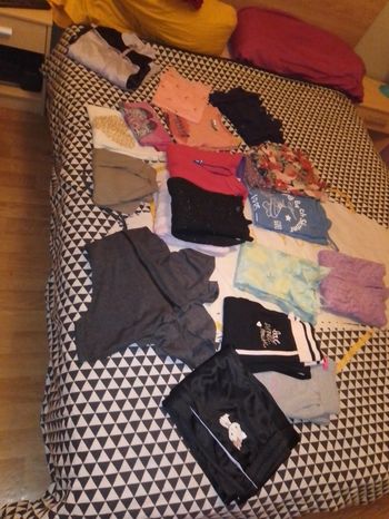 Lot vêtements fille 