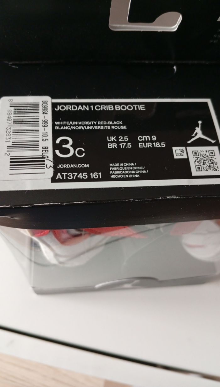 Chaussures Jordan - photo numéro 2