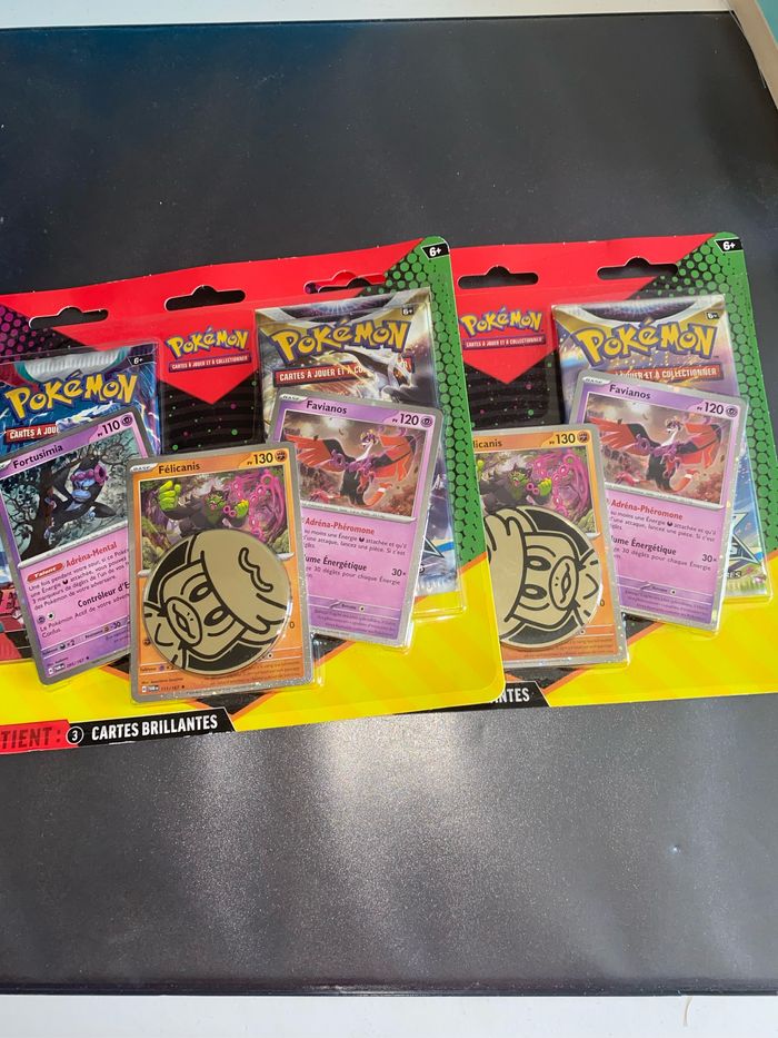 Lot de 2 duo pack Pokemon