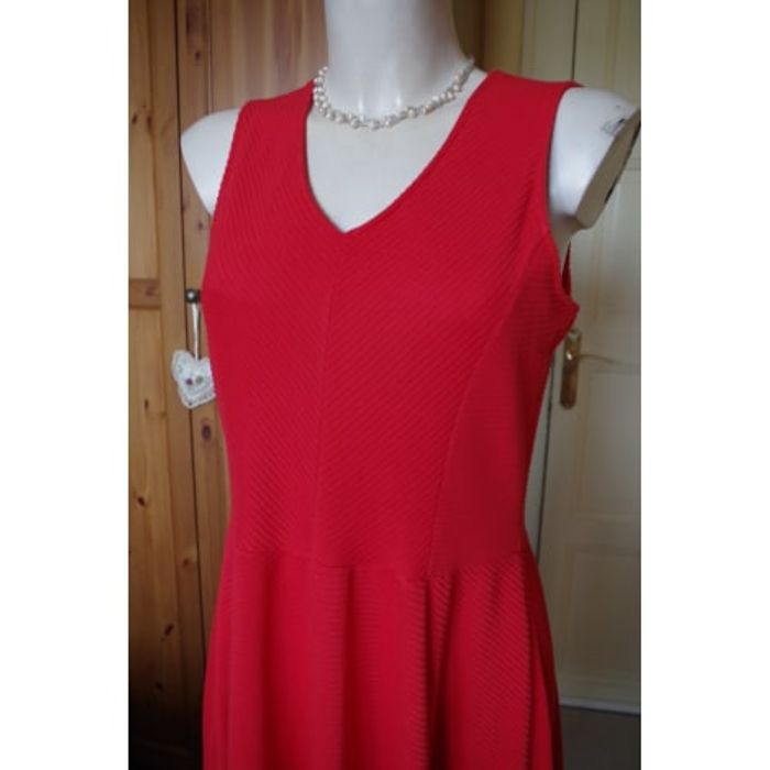 Karl Marc John – Robe rouge - Taille 38 - photo numéro 6