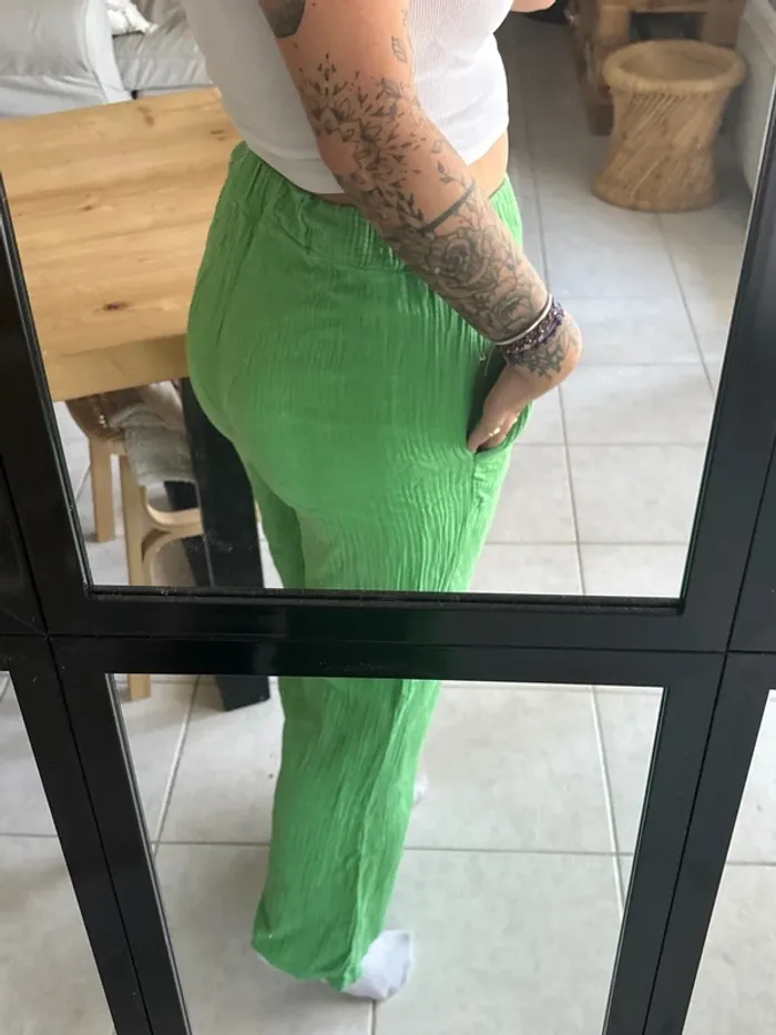 Pantalon large vert - photo numéro 2
