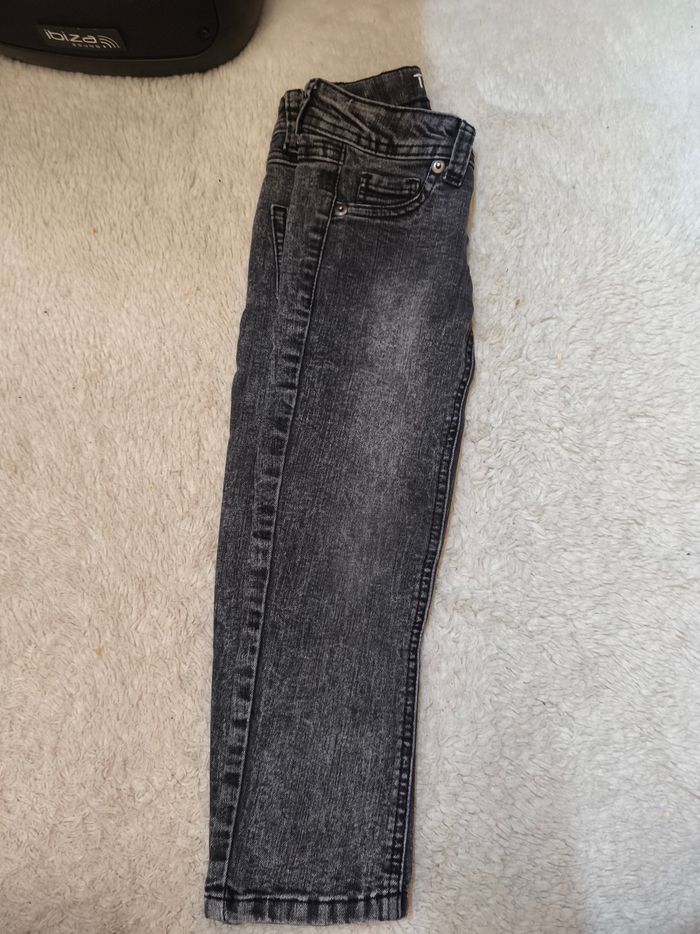 Jean