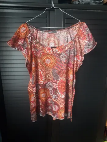 Jolie blouse Cassis