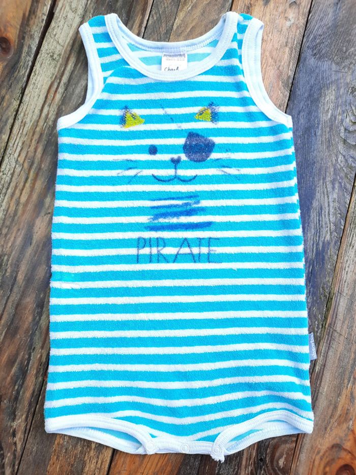 Superbe barboteuse éponge Absorba, blanche rayée turquoise, 18 mois