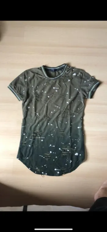 John H tee-shirts