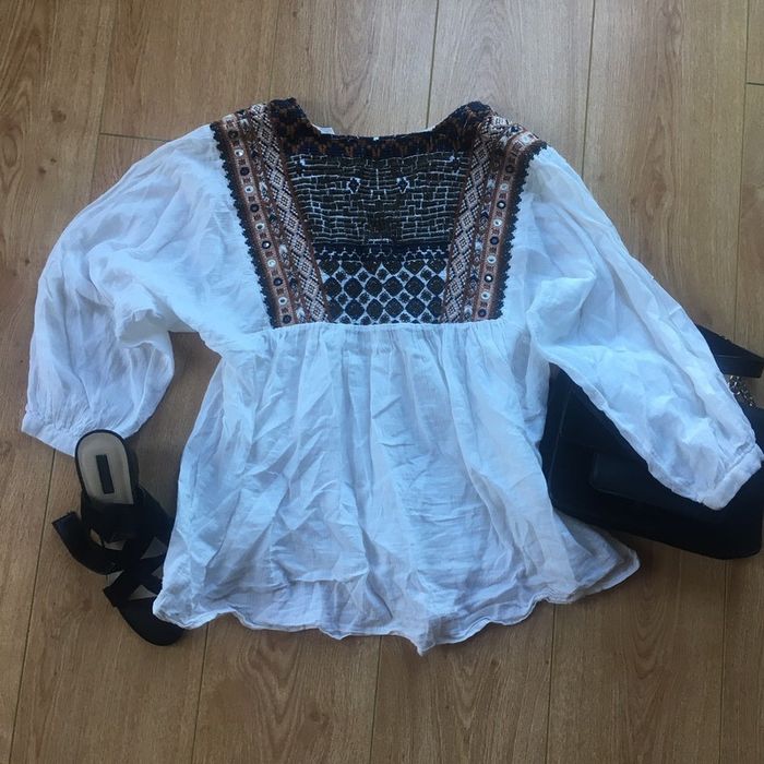 Blouse avec broderie 🧡 Mango 🧡 écrue - taille M - photo numéro 4