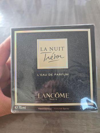 Parfum nuit de tresor