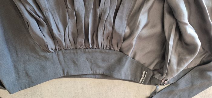 Magnifique jupe portefeuille YSL - Taille 40 - NEUVE - photo numéro 3
