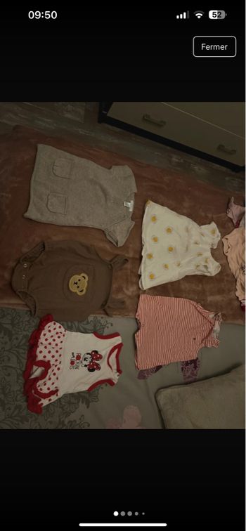 Lot (robe + bodie, ect) taille 6 mois