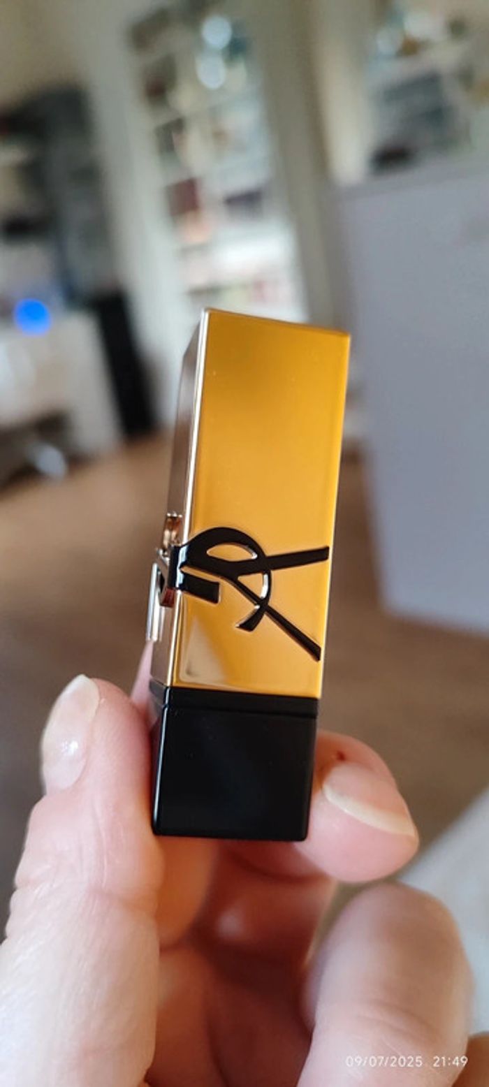 Yves Saint Laurent Rouge à lèvres Rouge Pure Couture Petit Modèle Teinte Pink Muse - photo numéro 3