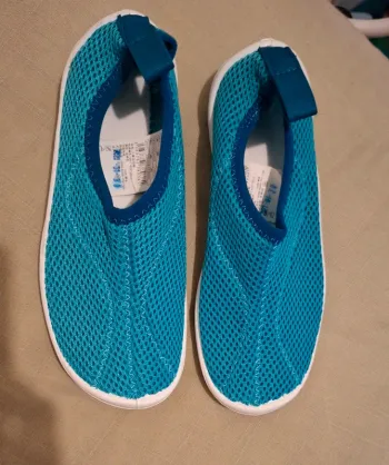 Chaussures aquatiques pointure 30-31