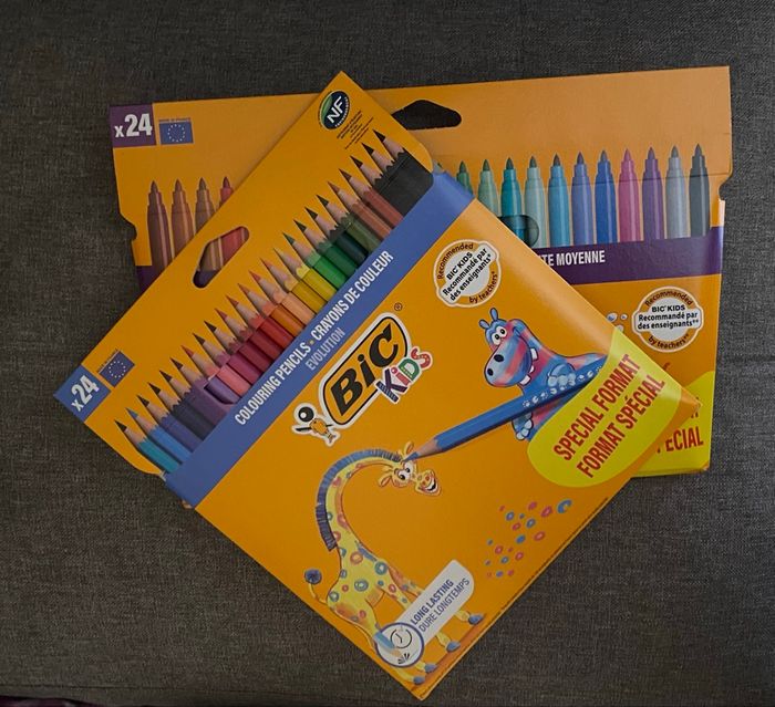 Crayons couleurs x24+ feutres BIC X24